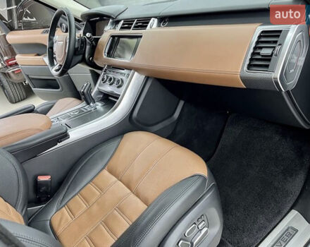 Білий Ленд Ровер Range Rover Sport, об'ємом двигуна 5 л та пробігом 119 тис. км за 39500 $, фото 28 на Automoto.ua