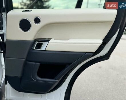 Ленд Ровер Рендж Ровер Спорт 2013 в Киеве на Automoto.ua Белый Ленд Ровер Рендж Ровер Спорт, объемом двигателя 3 л и пробегом 108 тыс. км за 27800 $, фото 65 на Automoto.ua