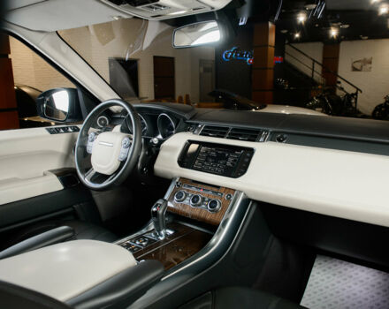 Білий Ленд Ровер Range Rover Sport, об'ємом двигуна 3 л та пробігом 93 тис. км за 45500 $, фото 21 на Automoto.ua