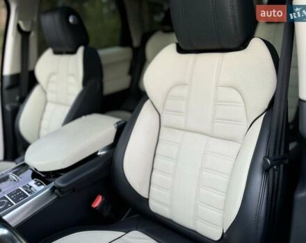 Ленд Ровер Рендж Ровер Спорт 2013 в Киеве на Automoto.ua Белый Ленд Ровер Рендж Ровер Спорт, объемом двигателя 3 л и пробегом 108 тыс. км за 27800 $, фото 36 на Automoto.ua