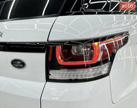 Білий Ленд Ровер Range Rover Sport, об'ємом двигуна 5 л та пробігом 119 тис. км за 39500 $, фото 20 на Automoto.ua
