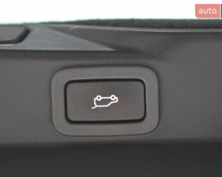 Белый Ленд Ровер Рендж Ровер Спорт, объемом двигателя 2.99 л и пробегом 300 тыс. км за 18999 $, фото 14 на Automoto.ua