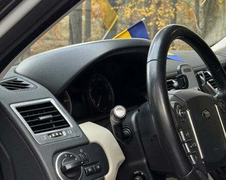 Білий Ленд Ровер Range Rover Sport, об'ємом двигуна 3 л та пробігом 237 тис. км за 16000 $, фото 41 на Automoto.ua
