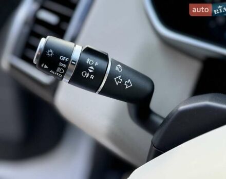 Ленд Ровер Рендж Ровер Спорт 2013 в Киеве на Automoto.ua Белый Ленд Ровер Рендж Ровер Спорт, объемом двигателя 3 л и пробегом 108 тыс. км за 27800 $, фото 41 на Automoto.ua