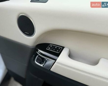 Ленд Ровер Рендж Ровер Спорт 2013 в Киеве на Automoto.ua Белый Ленд Ровер Рендж Ровер Спорт, объемом двигателя 3 л и пробегом 108 тыс. км за 27800 $, фото 71 на Automoto.ua