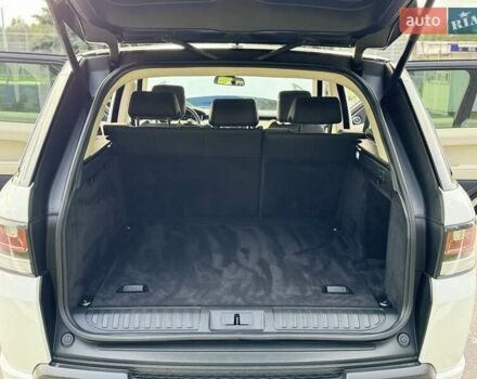 Ленд Ровер Рендж Ровер Спорт 2013 в Киеве на Automoto.ua Белый Ленд Ровер Рендж Ровер Спорт, объемом двигателя 3 л и пробегом 108 тыс. км за 27800 $, фото 23 на Automoto.ua