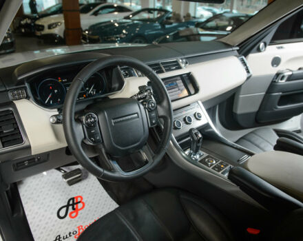 Білий Ленд Ровер Range Rover Sport, об'ємом двигуна 3 л та пробігом 76 тис. км за 49500 $, фото 15 на Automoto.ua