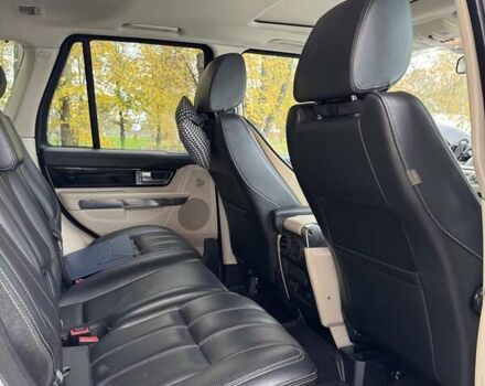 Білий Ленд Ровер Range Rover Sport, об'ємом двигуна 3 л та пробігом 237 тис. км за 16000 $, фото 46 на Automoto.ua