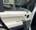 Білий Ленд Ровер Range Rover Sport, об'ємом двигуна 5 л та пробігом 123 тис. км за 25100 $, фото 25 на Automoto.ua