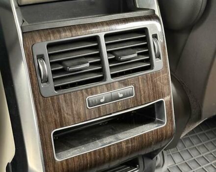 Білий Ленд Ровер Range Rover Sport, об'ємом двигуна 3 л та пробігом 190 тис. км за 24500 $, фото 23 на Automoto.ua