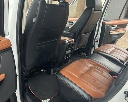 Белый Ленд Ровер Рендж Ровер Спорт, объемом двигателя 2.99 л и пробегом 217 тыс. км за 22500 $, фото 9 на Automoto.ua