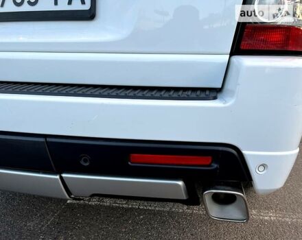 Белый Ленд Ровер Рендж Ровер Спорт, объемом двигателя 3 л и пробегом 156 тыс. км за 23500 $, фото 19 на Automoto.ua