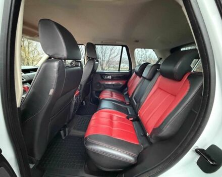 Білий Ленд Ровер Range Rover Sport, об'ємом двигуна 3 л та пробігом 156 тис. км за 21000 $, фото 11 на Automoto.ua