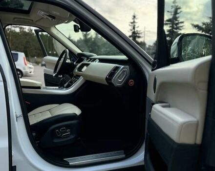 Ленд Ровер Рендж Ровер Спорт 2013 в Киеве на Automoto.ua Белый Ленд Ровер Рендж Ровер Спорт, объемом двигателя 3 л и пробегом 108 тыс. км за 27800 $, фото 72 на Automoto.ua