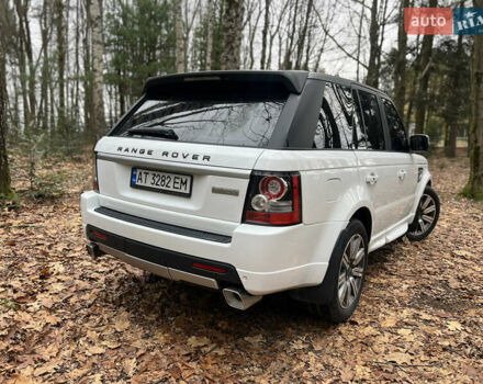 Білий Ленд Ровер Range Rover Sport, об'ємом двигуна 3 л та пробігом 183 тис. км за 17500 $, фото 16 на Automoto.ua