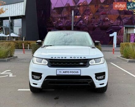 Ленд Ровер Рендж Ровер Спорт 2014 в Киеве на Automoto.ua Белый Ленд Ровер Рендж Ровер Спорт, объемом двигателя 2.99 л и пробегом 231 тыс. км за 24990 $, фото 1 на Automoto.ua