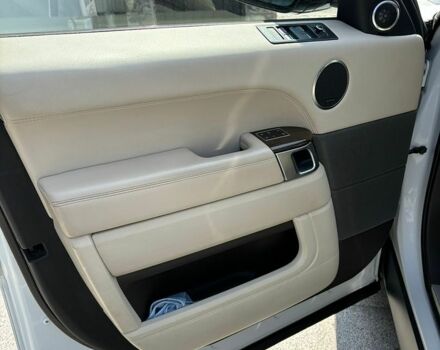 Білий Ленд Ровер Range Rover Sport, об'ємом двигуна 3 л та пробігом 163 тис. км за 19900 $, фото 10 на Automoto.ua