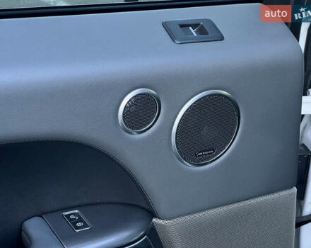 Білий Ленд Ровер Range Rover Sport, об'ємом двигуна 2.99 л та пробігом 235 тис. км за 23500 $, фото 43 на Automoto.ua