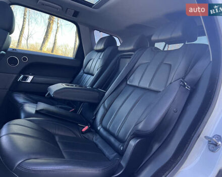 Белый Ленд Ровер Рендж Ровер Спорт, объемом двигателя 2.99 л и пробегом 235 тыс. км за 21500 $, фото 45 на Automoto.ua