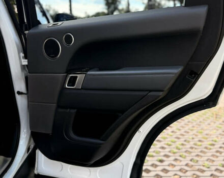 Белый Ленд Ровер Рендж Ровер Спорт, объемом двигателя 2.99 л и пробегом 132 тыс. км за 35500 $, фото 31 на Automoto.ua