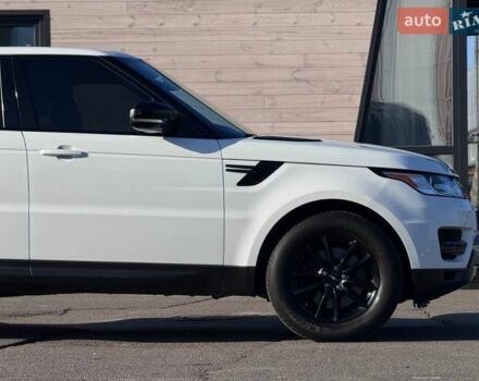 Білий Ленд Ровер Range Rover Sport, об'ємом двигуна 3 л та пробігом 164 тис. км за 21900 $, фото 10 на Automoto.ua
