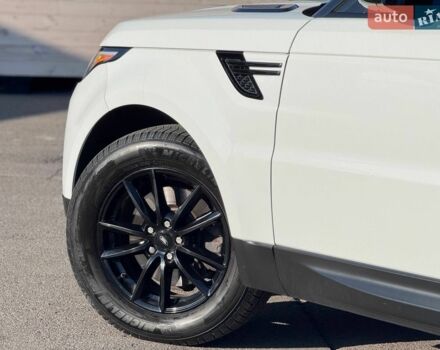 Білий Ленд Ровер Range Rover Sport, об'ємом двигуна 3 л та пробігом 164 тис. км за 19800 $, фото 21 на Automoto.ua