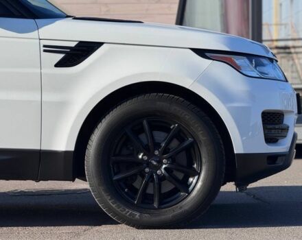 Білий Ленд Ровер Range Rover Sport, об'ємом двигуна 3 л та пробігом 164 тис. км за 22900 $, фото 9 на Automoto.ua