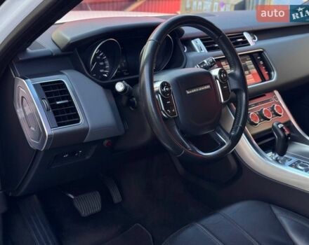 Білий Ленд Ровер Range Rover Sport, об'ємом двигуна 3 л та пробігом 164 тис. км за 21900 $, фото 35 на Automoto.ua