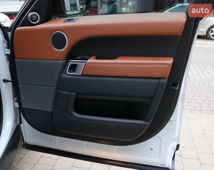 Білий Ленд Ровер Range Rover Sport, об'ємом двигуна 5 л та пробігом 123 тис. км за 29900 $, фото 47 на Automoto.ua