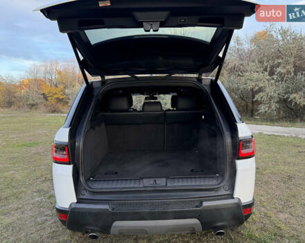 Белый Ленд Ровер Рендж Ровер Спорт, объемом двигателя 3 л и пробегом 162 тыс. км за 24200 $, фото 34 на Automoto.ua