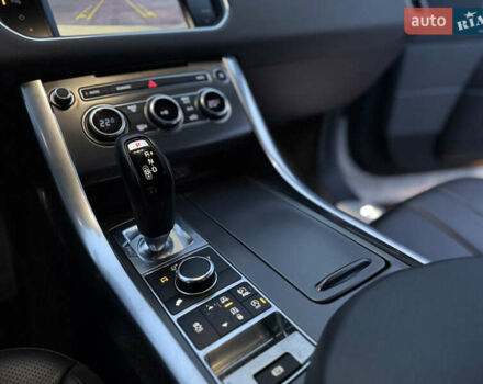 Белый Ленд Ровер Рендж Ровер Спорт, объемом двигателя 3 л и пробегом 162 тыс. км за 22500 $, фото 38 на Automoto.ua