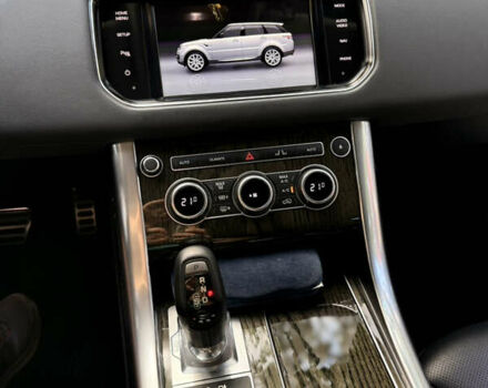 Белый Ленд Ровер Рендж Ровер Спорт, объемом двигателя 2.99 л и пробегом 132 тыс. км за 35500 $, фото 36 на Automoto.ua