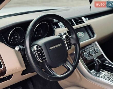 Білий Ленд Ровер Range Rover Sport, об'ємом двигуна 3 л та пробігом 125 тис. км за 21999 $, фото 13 на Automoto.ua