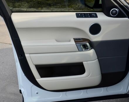 Білий Ленд Ровер Range Rover Sport, об'ємом двигуна 3 л та пробігом 78 тис. км за 48500 $, фото 16 на Automoto.ua