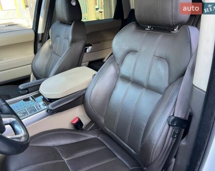 Білий Ленд Ровер Range Rover Sport, об'ємом двигуна 3 л та пробігом 178 тис. км за 21500 $, фото 17 на Automoto.ua