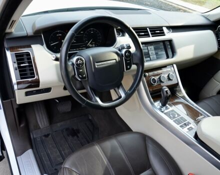 Білий Ленд Ровер Range Rover Sport, об'ємом двигуна 3 л та пробігом 78 тис. км за 48500 $, фото 27 на Automoto.ua