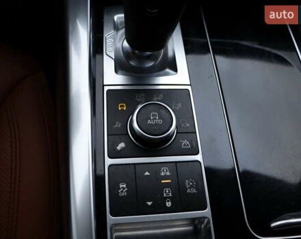 Білий Ленд Ровер Range Rover Sport, об'ємом двигуна 5 л та пробігом 123 тис. км за 29900 $, фото 31 на Automoto.ua