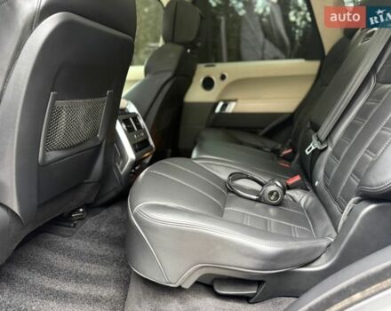 Білий Ленд Ровер Range Rover Sport, об'ємом двигуна 2.99 л та пробігом 132 тис. км за 28000 $, фото 54 на Automoto.ua