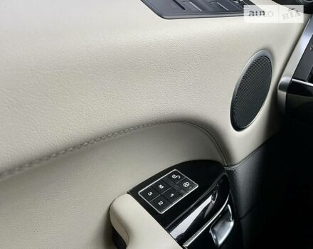 Білий Ленд Ровер Range Rover Sport, об'ємом двигуна 3 л та пробігом 139 тис. км за 35500 $, фото 33 на Automoto.ua