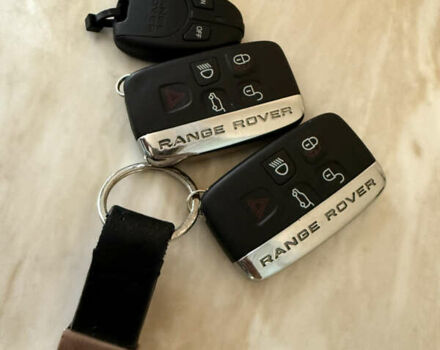 Білий Ленд Ровер Range Rover Sport, об'ємом двигуна 2.99 л та пробігом 132 тис. км за 35500 $, фото 42 на Automoto.ua
