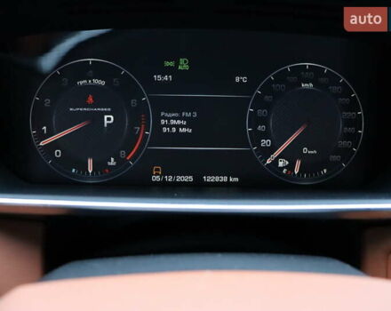 Білий Ленд Ровер Range Rover Sport, об'ємом двигуна 5 л та пробігом 123 тис. км за 29900 $, фото 20 на Automoto.ua