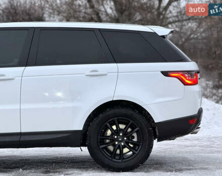 Белый Ленд Ровер Рендж Ровер Спорт, объемом двигателя 3 л и пробегом 162 тыс. км за 22500 $, фото 11 на Automoto.ua
