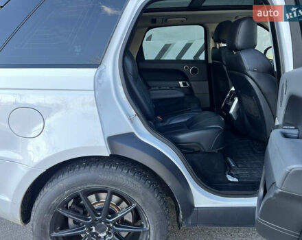 Белый Ленд Ровер Рендж Ровер Спорт, объемом двигателя 2.99 л и пробегом 235 тыс. км за 21500 $, фото 52 на Automoto.ua