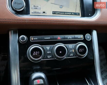 Білий Ленд Ровер Range Rover Sport, об'ємом двигуна 5 л та пробігом 123 тис. км за 29900 $, фото 28 на Automoto.ua