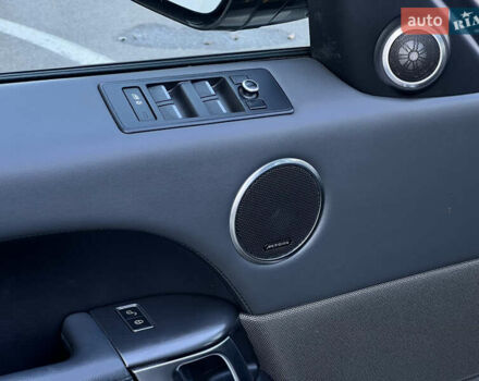 Білий Ленд Ровер Range Rover Sport, об'ємом двигуна 2.99 л та пробігом 235 тис. км за 23500 $, фото 28 на Automoto.ua