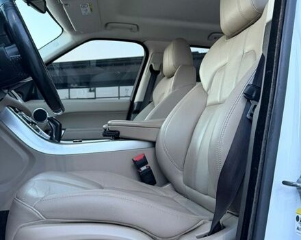 Білий Ленд Ровер Range Rover Sport, об'ємом двигуна 2.99 л та пробігом 150 тис. км за 24300 $, фото 37 на Automoto.ua