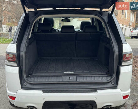 Белый Ленд Ровер Рендж Ровер Спорт, объемом двигателя 2.99 л и пробегом 235 тыс. км за 24000 $, фото 5 на Automoto.ua