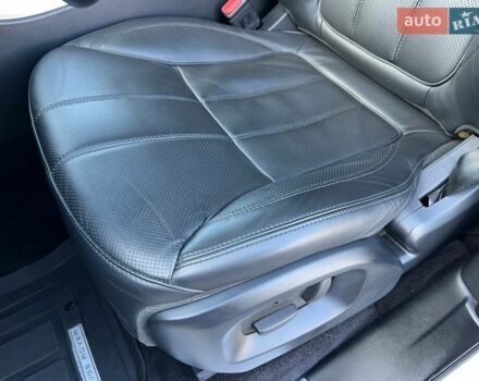 Белый Ленд Ровер Рендж Ровер Спорт, объемом двигателя 2.99 л и пробегом 190 тыс. км за 24000 $, фото 42 на Automoto.ua