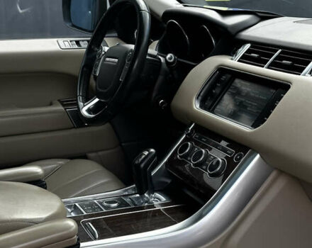 Білий Ленд Ровер Range Rover Sport, об'ємом двигуна 3 л та пробігом 120 тис. км за 22700 $, фото 21 на Automoto.ua