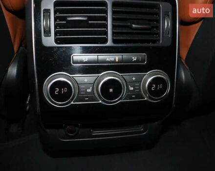 Білий Ленд Ровер Range Rover Sport, об'ємом двигуна 5 л та пробігом 123 тис. км за 29900 $, фото 38 на Automoto.ua